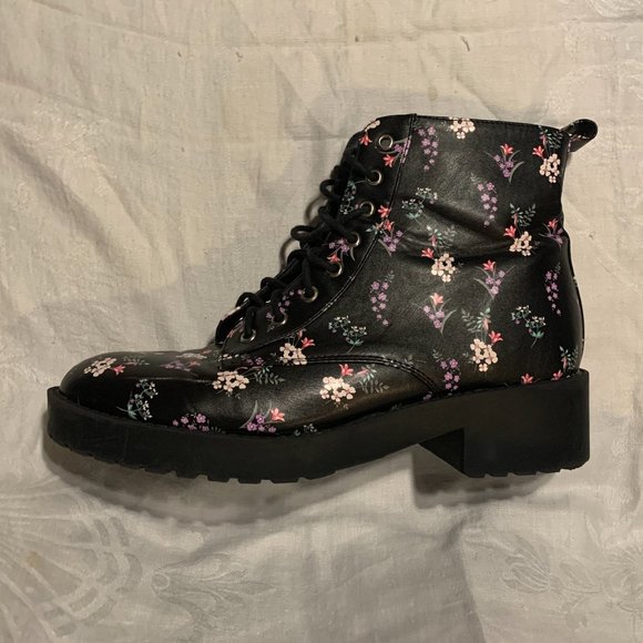 H&M Combat Boots - Black and Floral Print (Women's US 9.5, EUR 41) - Picture 4 of 7